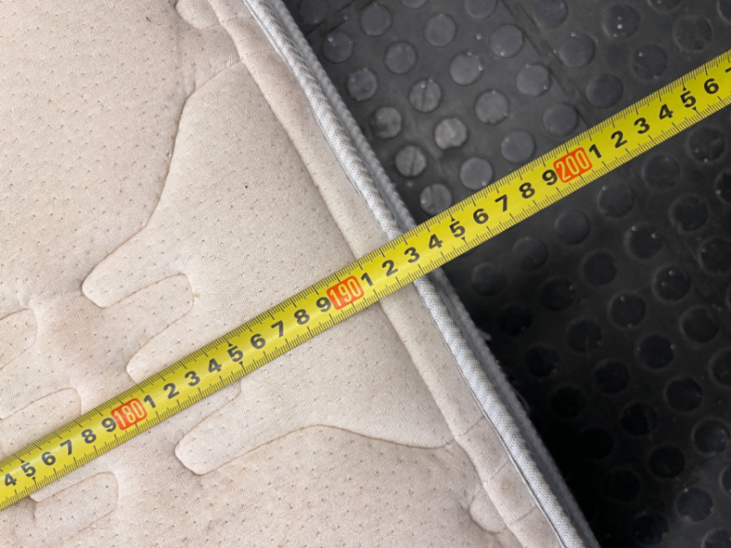 Sealy Posturepedic Crown Jewel Bamboo Queen Mattress — Surface Discolouration