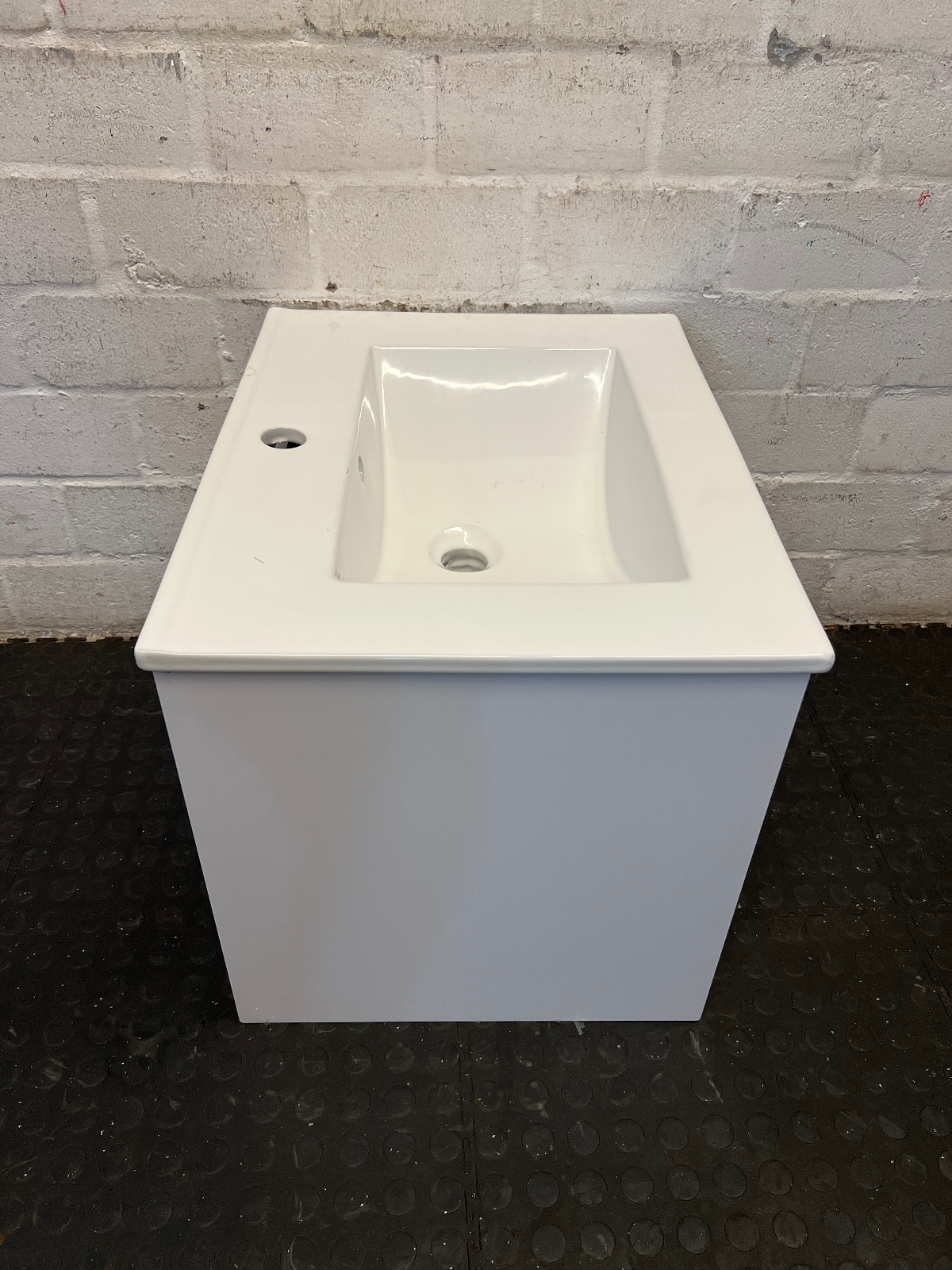 Modern White Ceramic Drop-In Bathroom Sink & Vanity Unit - 2ndhandwarehouse.com