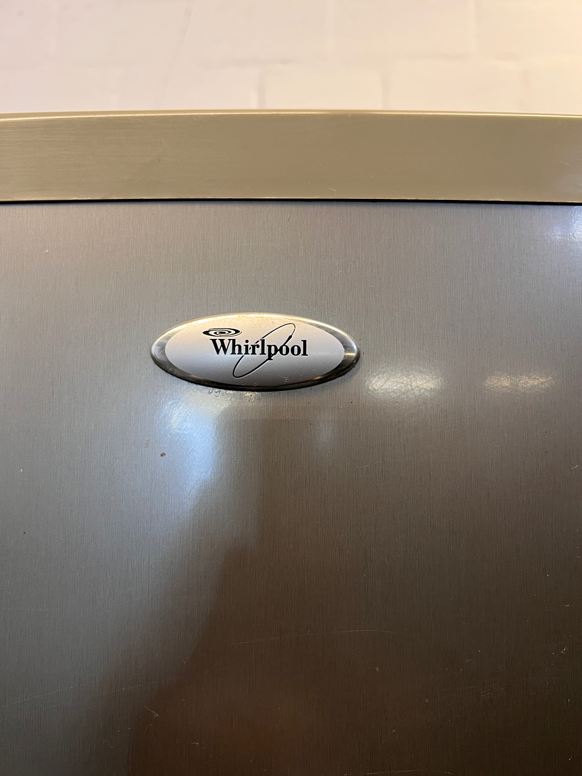 Sleek Silver Whirlpool Double Door Fridge/Freezer - 2ndhandwarehouse.com