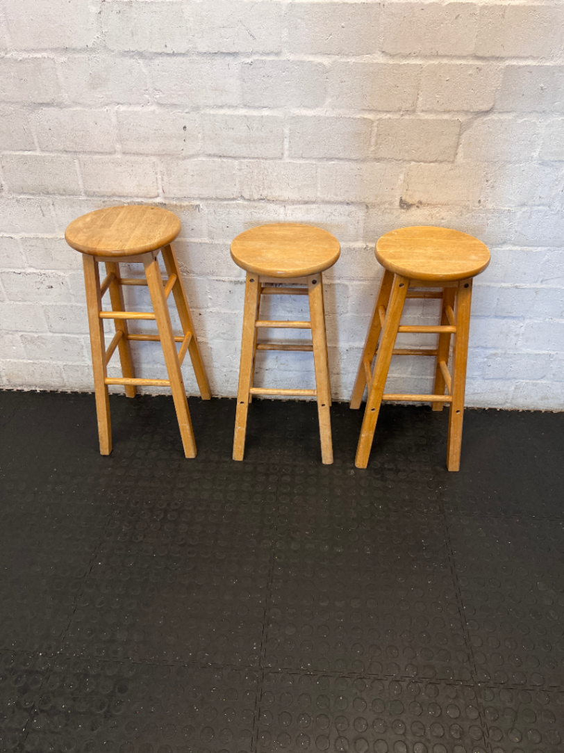 Set of 3 Classic Wooden Bar Stools - Light Wood Finish - 2ndhandwarehouse.com
