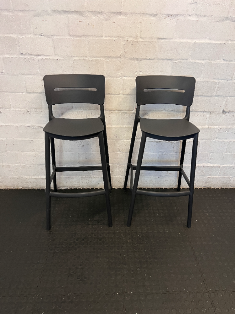Contemporary Matte Black Bar Stools (Pair) - Like New - 2ndhandwarehouse.com