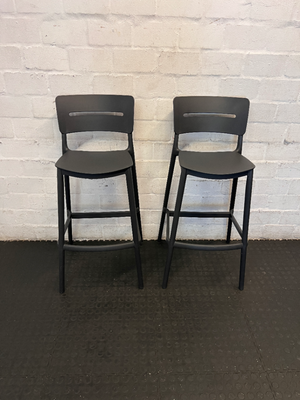 Contemporary Matte Black Bar Stools (Pair) - Like New - 2ndhandwarehouse.com