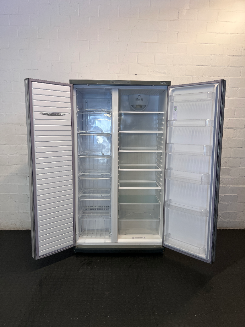 Silver Defy Double Door Fridge - Failed Testing / Needs Review - 2ndhandwarehouse.com