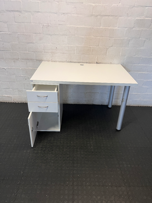 Modern White Office Desk with Pedestal Drawers - 2ndhandwarehouse.com