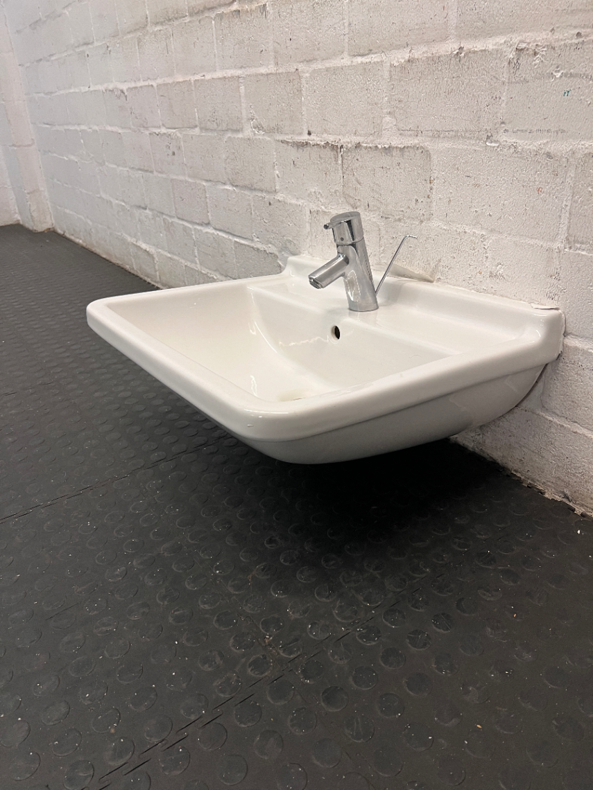 Large Ceramic Bathroom Basin - Used Fair Condition (No Tap) - 2ndhandwarehouse.com