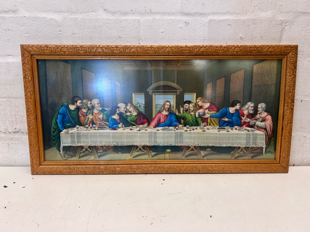 Framed Last Supper Artwork in Carved Wooden Frame — Clean and Tested - 2ndhandwarehouse.com