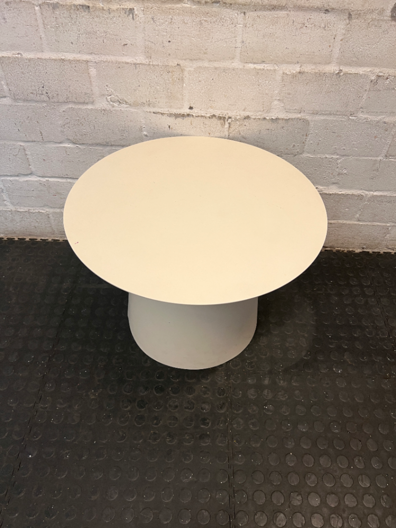 Modern Round Tapered Pedestal Coffee Table — Fair Used Condition - 2ndhandwarehouse.com