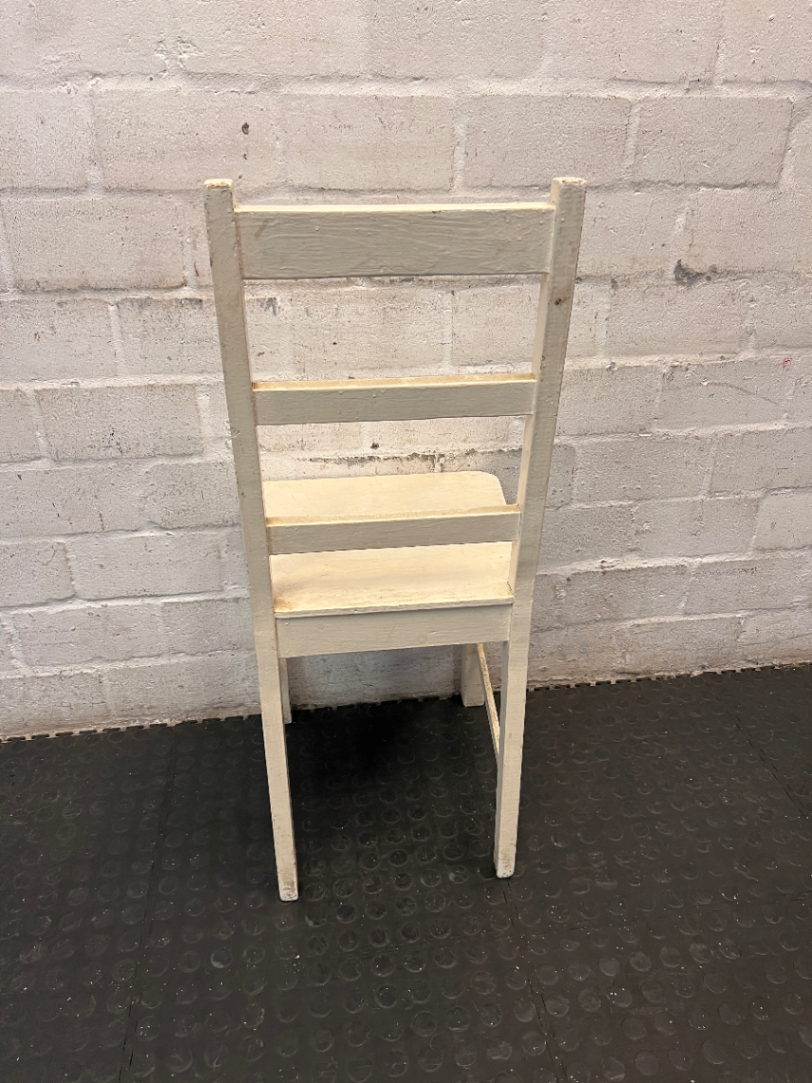 White Enamel Painted Pine Ladder-Back Dining Chair — Chipped Enamel Finish and Surface W - 2ndhandwarehouse.com