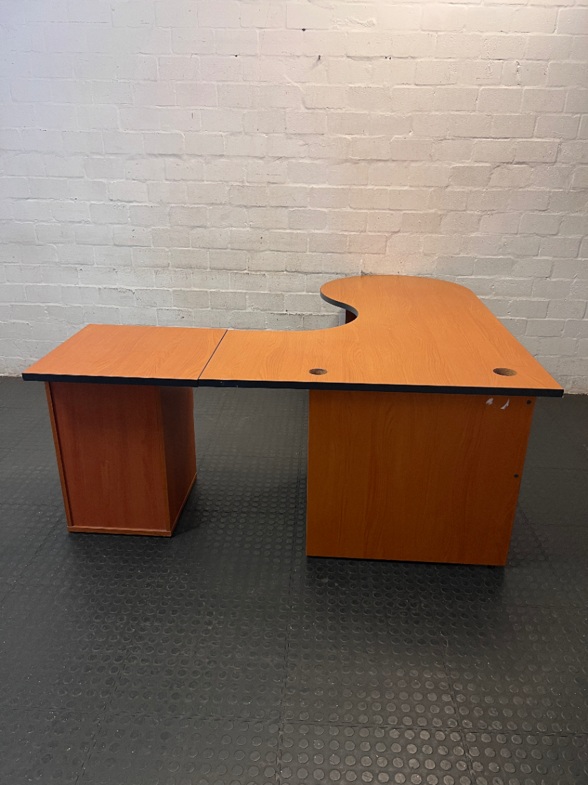 Cherry Wood Finish L-Shaped Desk with Drawers — Missing Drawer Connectors and Panel S - 2ndhandwarehouse.com