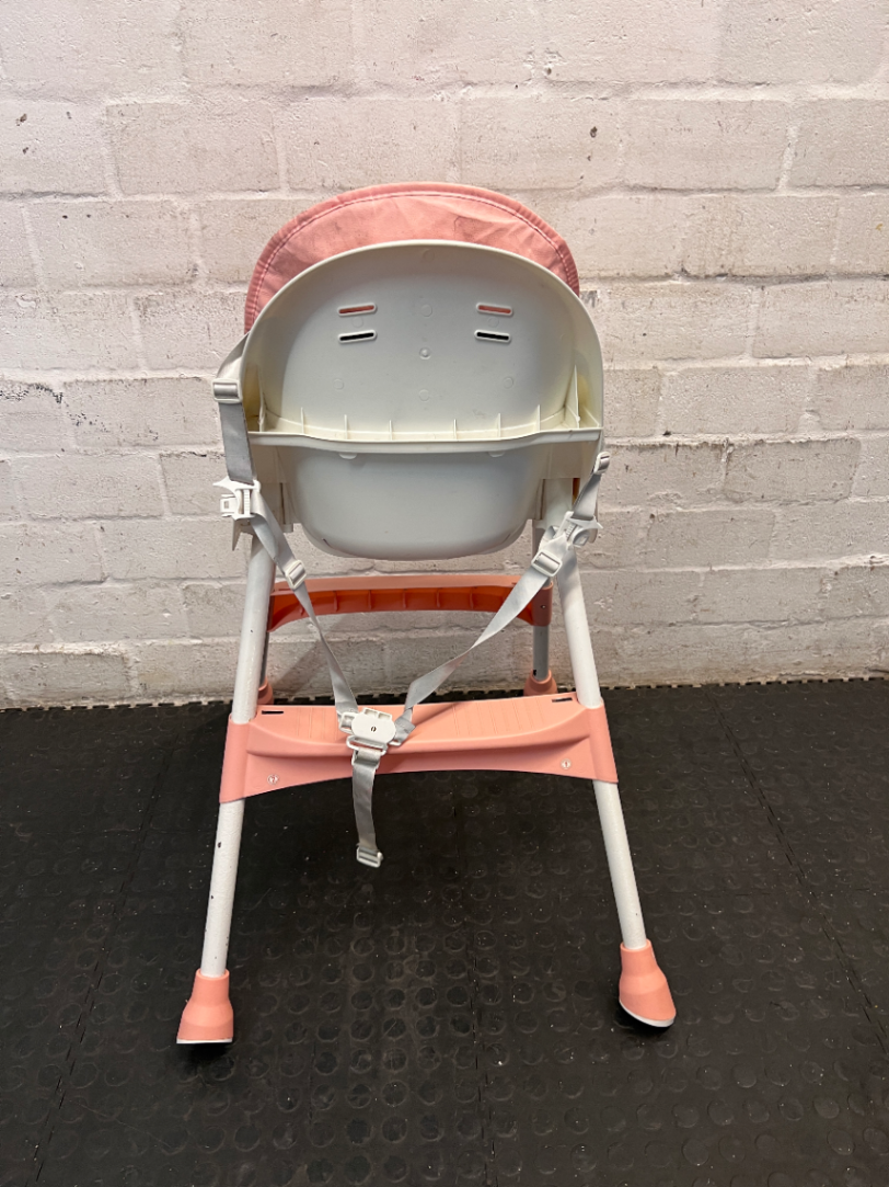 Cushioned Baby High Chair in White and Peach — Clean and Functional Condition