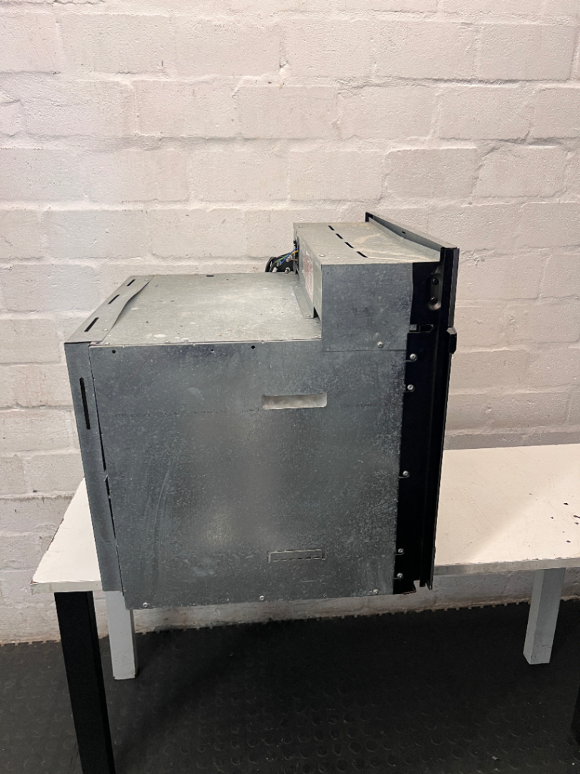 Defy Slimline 600 Built-in Oven in Stainless Steel — Good Working Order - 2ndhandwarehouse.com