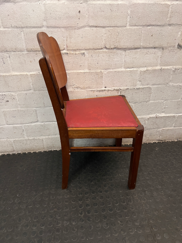 Vintage Wooden Dining Chair with Scalloped Backrest