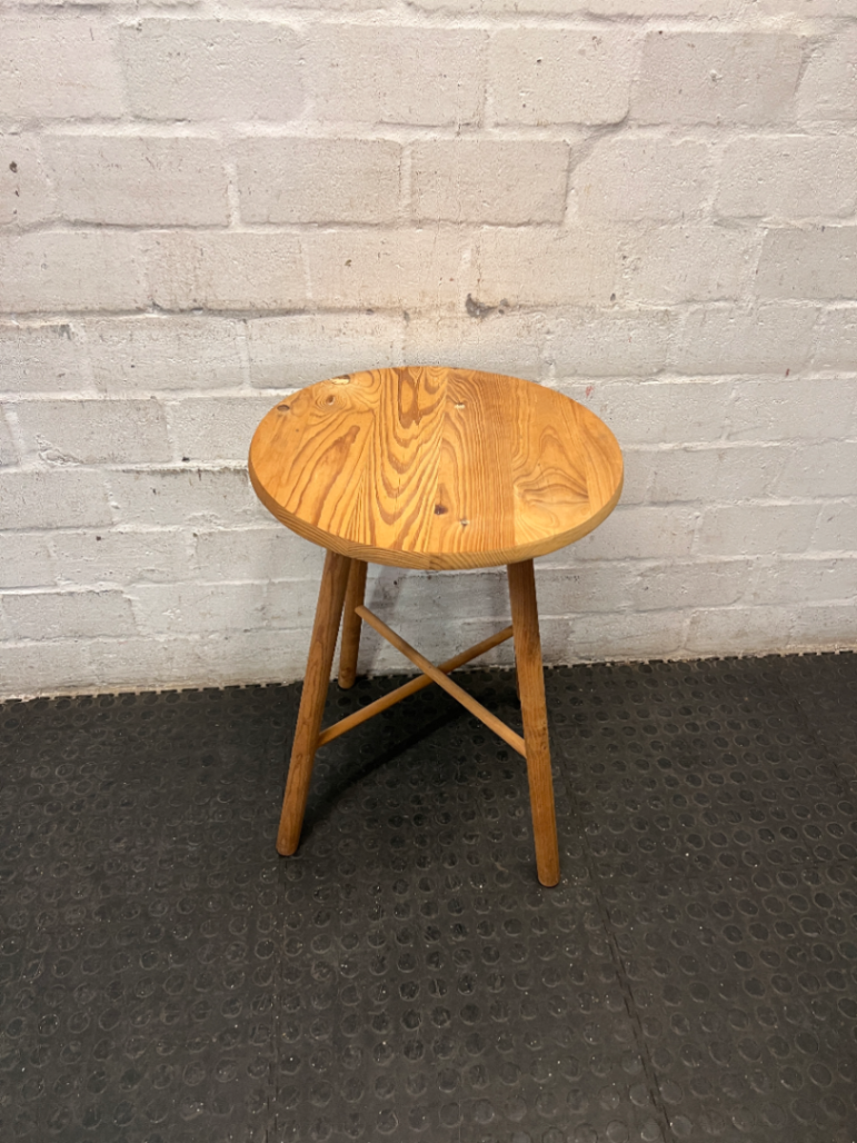 Round Natural Wood Side Table with Tapered Legs — Used; Fair Condition