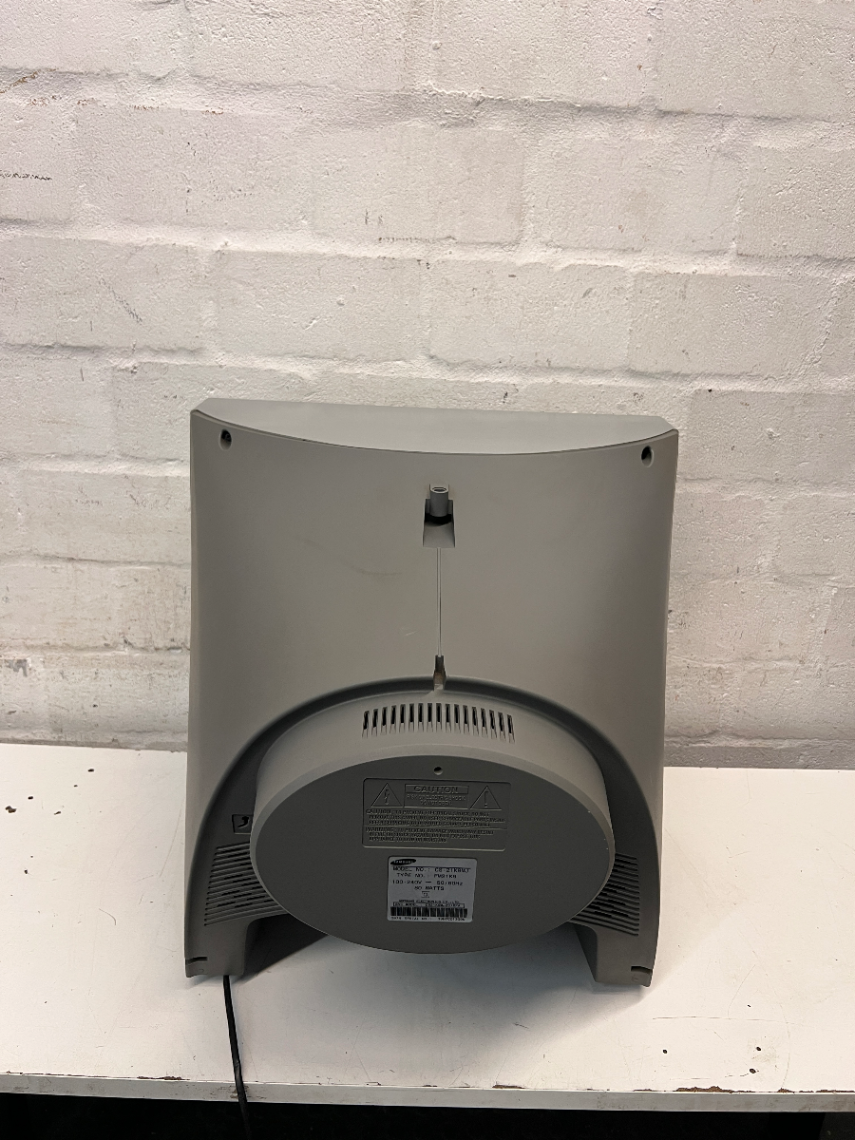 Samsung Plano Silver CRT Television — No Picture Displayed