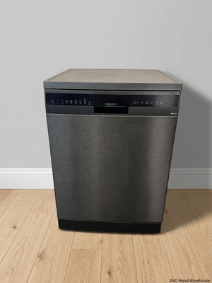 Siemens Silver Freestanding Dishwasher — Good Working Order