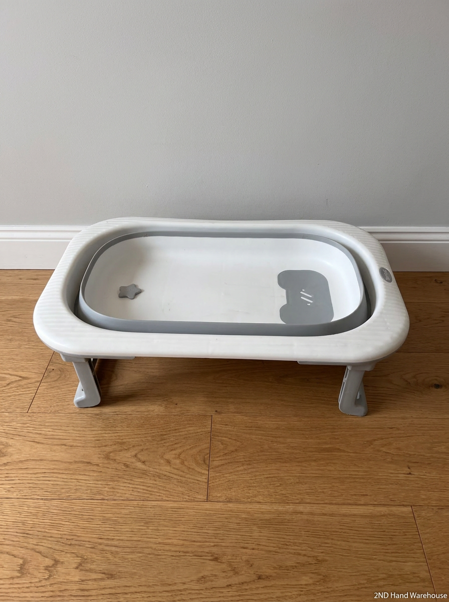 Collapsible Foldable Baby Bath Tub — Good Working Order