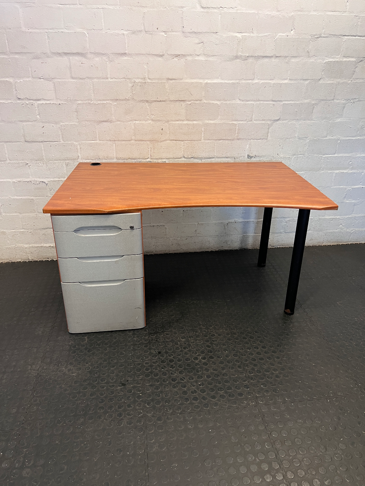 Professional Cherry Wood Finish Office Desk with 3 Drawers - 2ndhandwarehouse.com