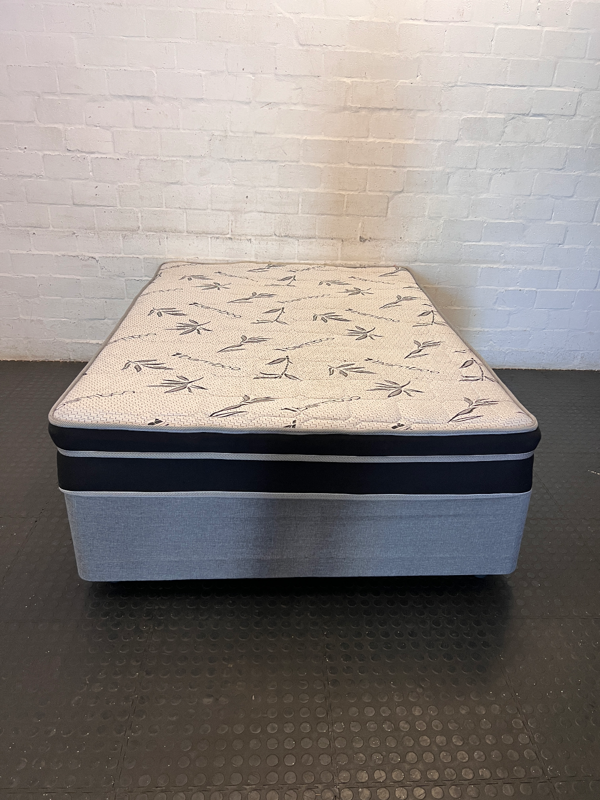 "Bed of Dreams" Double Bed, Mattress & Base Set - Grey & White - 2ndhandwarehouse.com