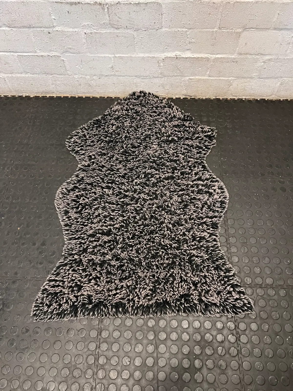 Charcoal Grey Faux-Hide Shag Rug - 2ndhandwarehouse.com