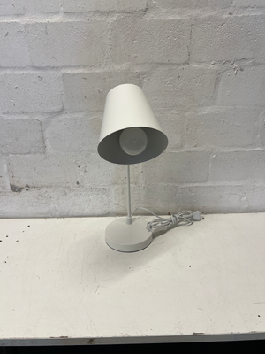 Pair of Minimalist White Metal Desk Lamps - 2ndhandwarehouse.com