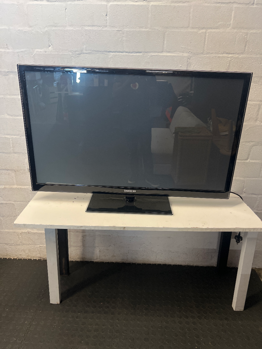51" Samsung Plasma TV - Very Good Condition (Tested for Power) - 2ndhandwarehouse.com