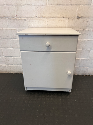 Anouk Vintage Side Table - Noticeable Water Stains on Top - 2ndhandwarehouse.com