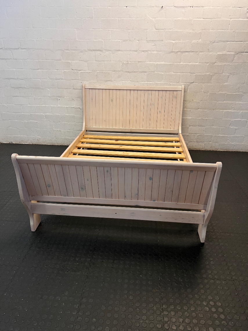 White-Wash Wooden Double Bed Frame with Slats - Fair Condition - 2ndhandwarehouse.com