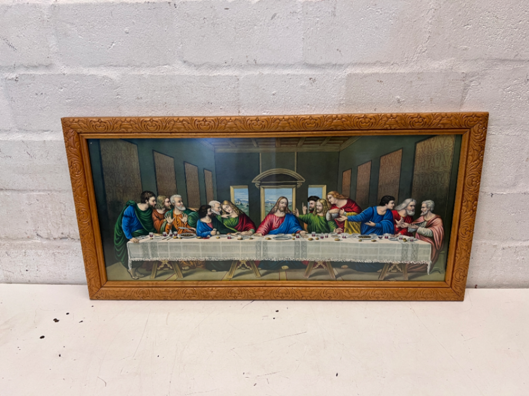 Framed Last Supper Artwork in Carved Wooden Frame — Clean and Tested - 2ndhandwarehouse.com