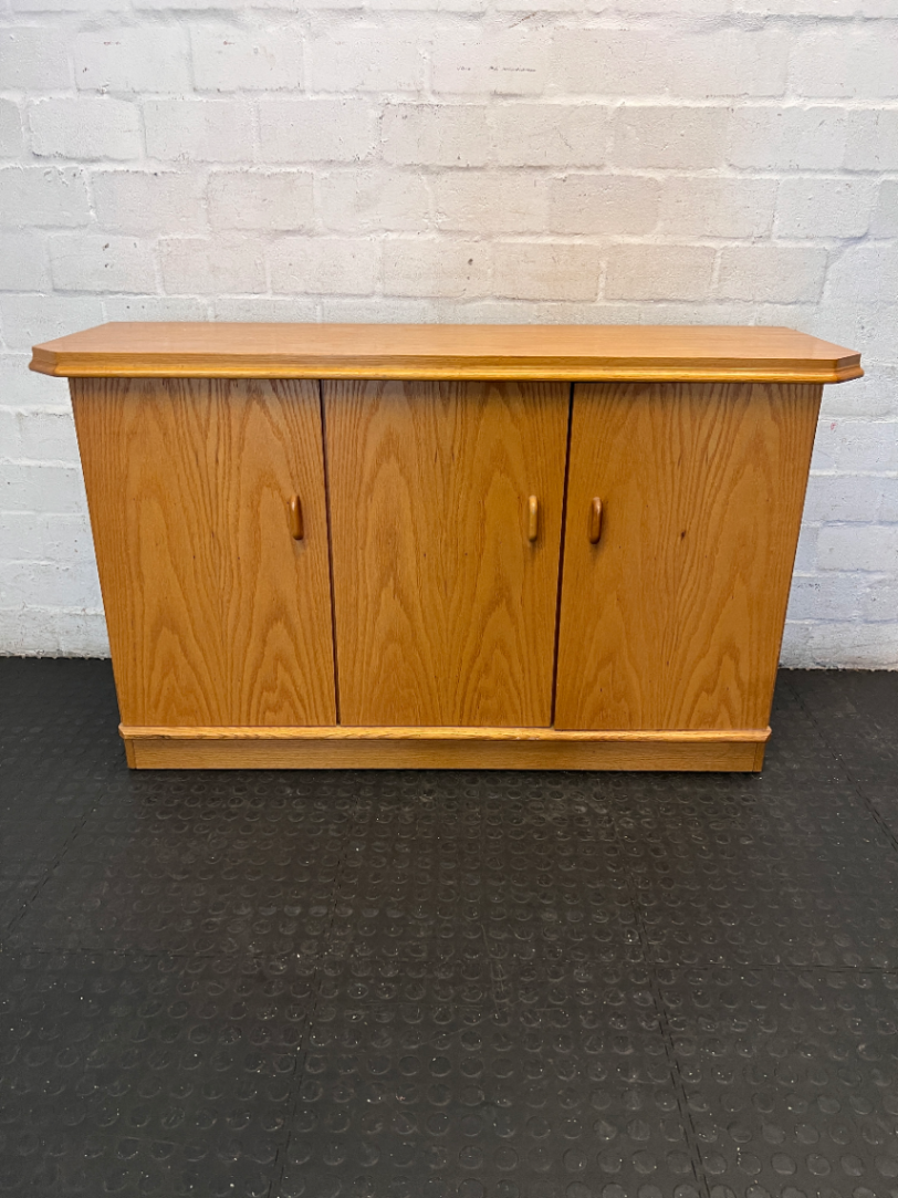 Solid Oak Three-Door Sideboard — Very Good Condition - 2ndhandwarehouse.com