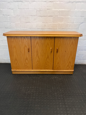 Solid Oak Three-Door Sideboard — Very Good Condition - 2ndhandwarehouse.com