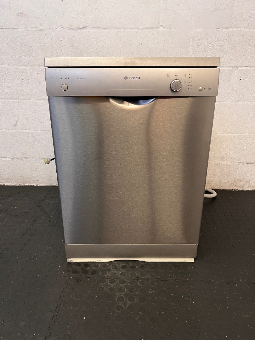 Bosch Serie 2 Silver Freestanding Dishwasher — Clean and Tested - 2ndhandwarehouse.com
