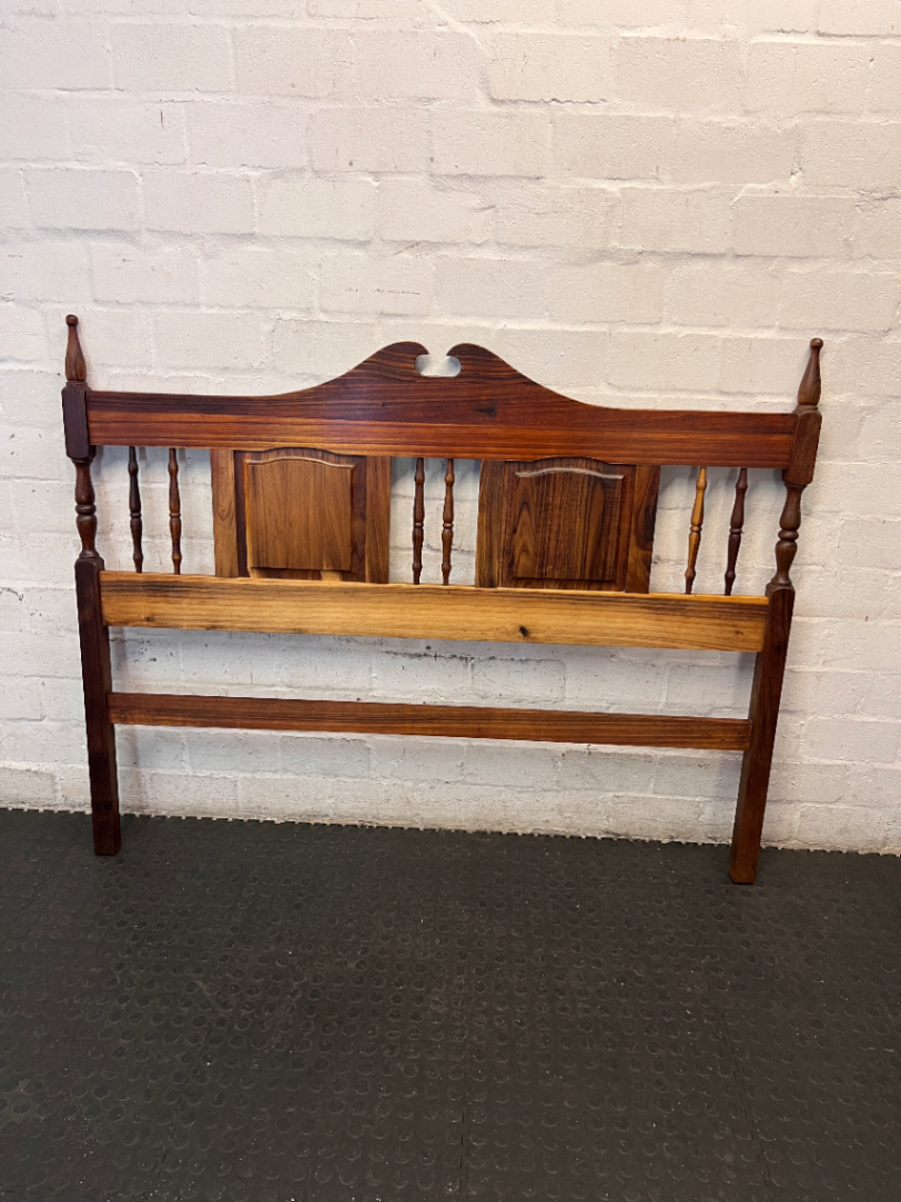 Classic Dark Wood Spindle Headboard — Fair C - 2ndhandwarehouse.com