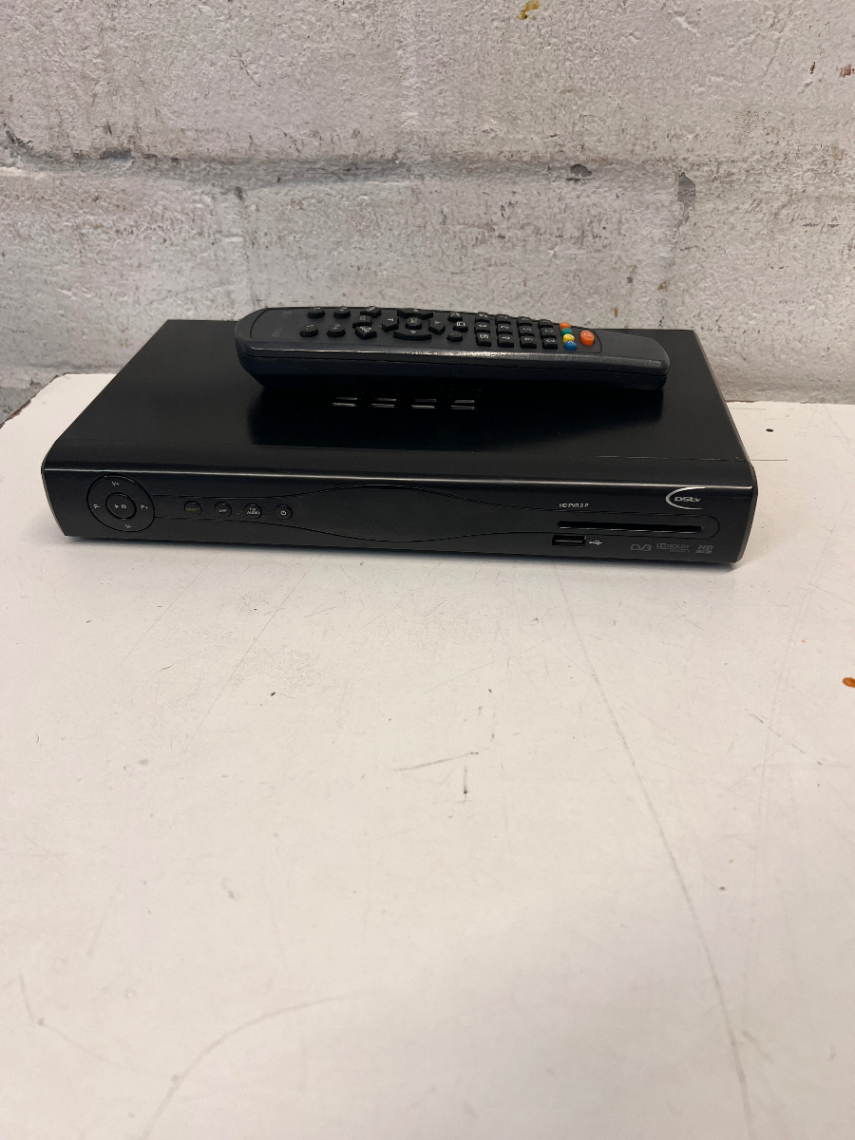 DStv HD PVR Decoder with Remote Control — Operational with Missing Power Adapter and Casing D - 2ndhandwarehouse.com