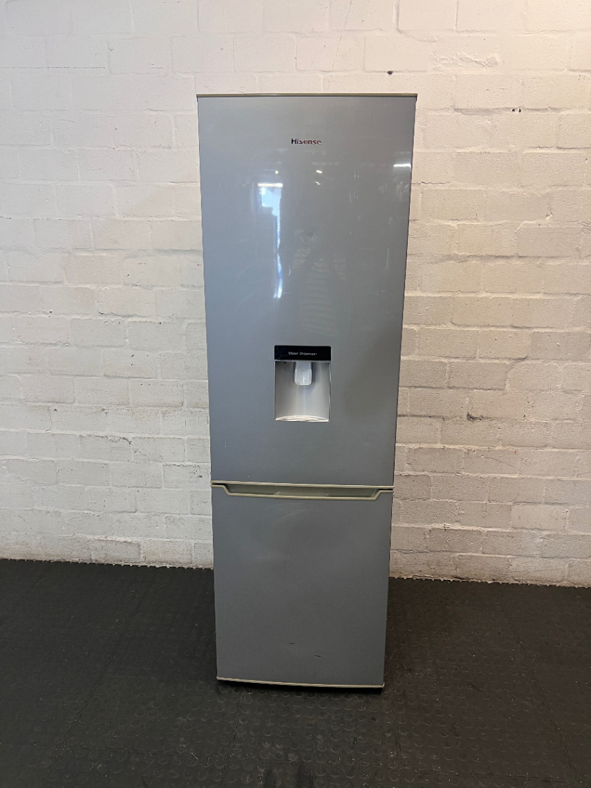 Silver Hisense Fridge Freezer with Water Dispenser — Working Order with Damaged Internal D - 2ndhandwarehouse.com