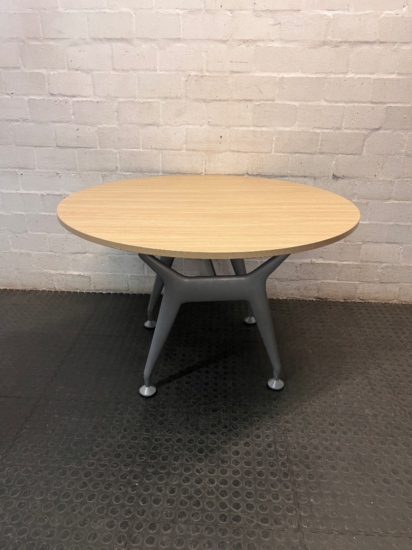 Round Oak-Toned Table with Modern Metal Base — Clean and Well-Maintained Condition