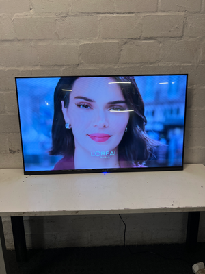 Condere 43-Inch Black Smart TV — Good Working Order