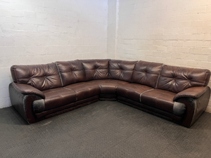Large L-Shape Sectional Corner Couch in Chocolate Brown