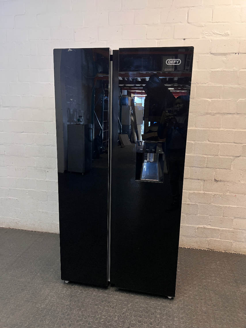 Defy Black Side-by-Side Fridge-Freezer with Dispenser — Good Working Order
