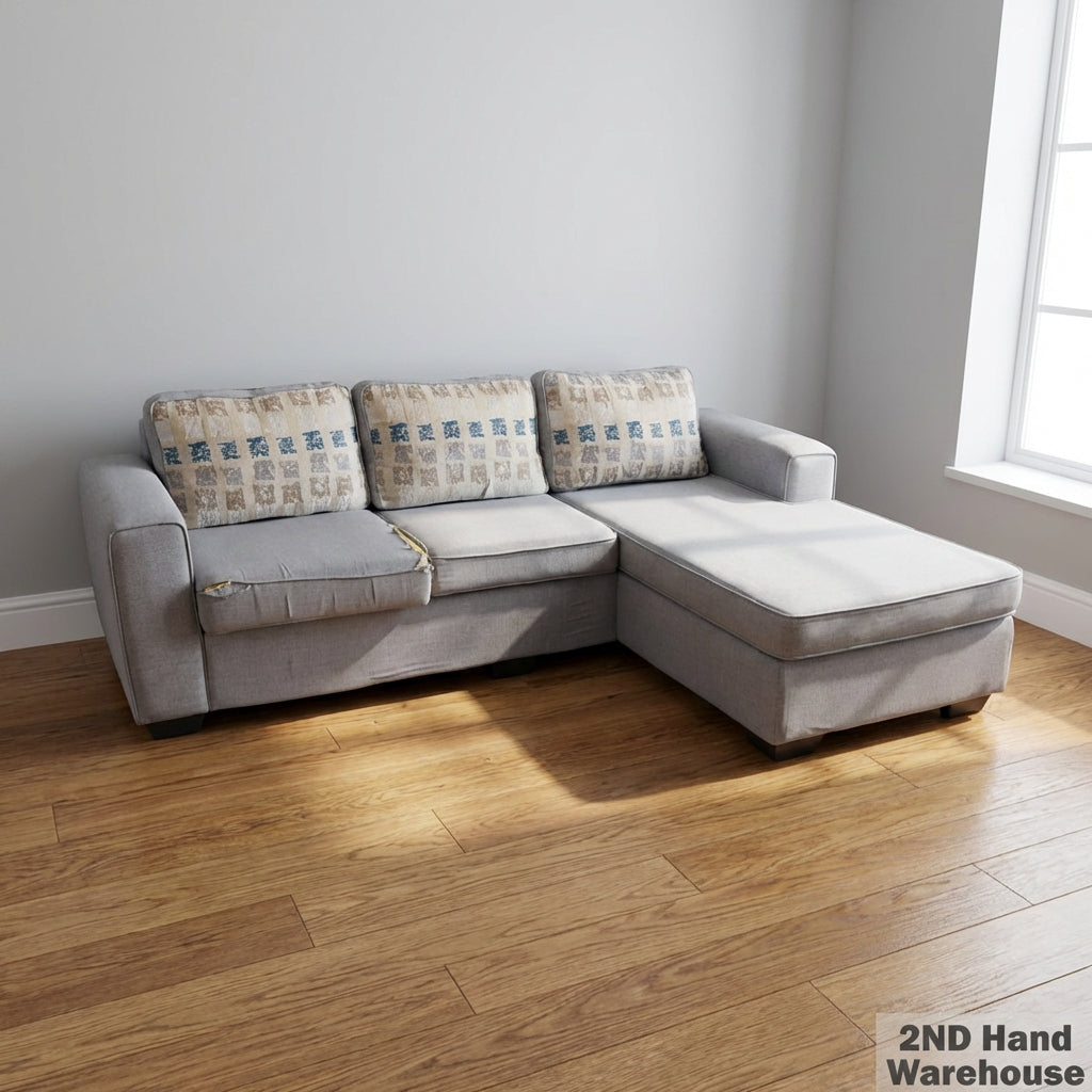Cozy Grey Sectional Sofa with Chaise Lounge