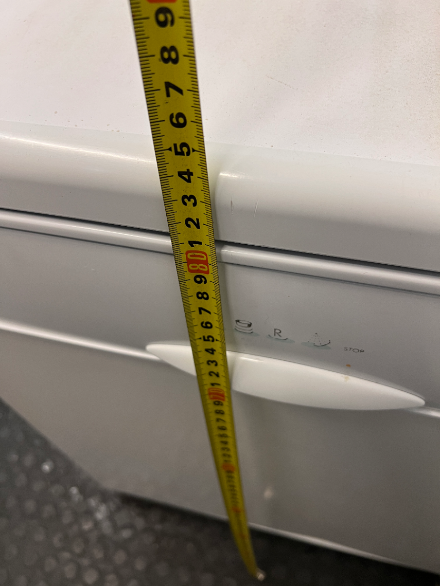 Indesit White Freestanding Dishwasher — Good Working Order - 2ndhandwarehouse.com