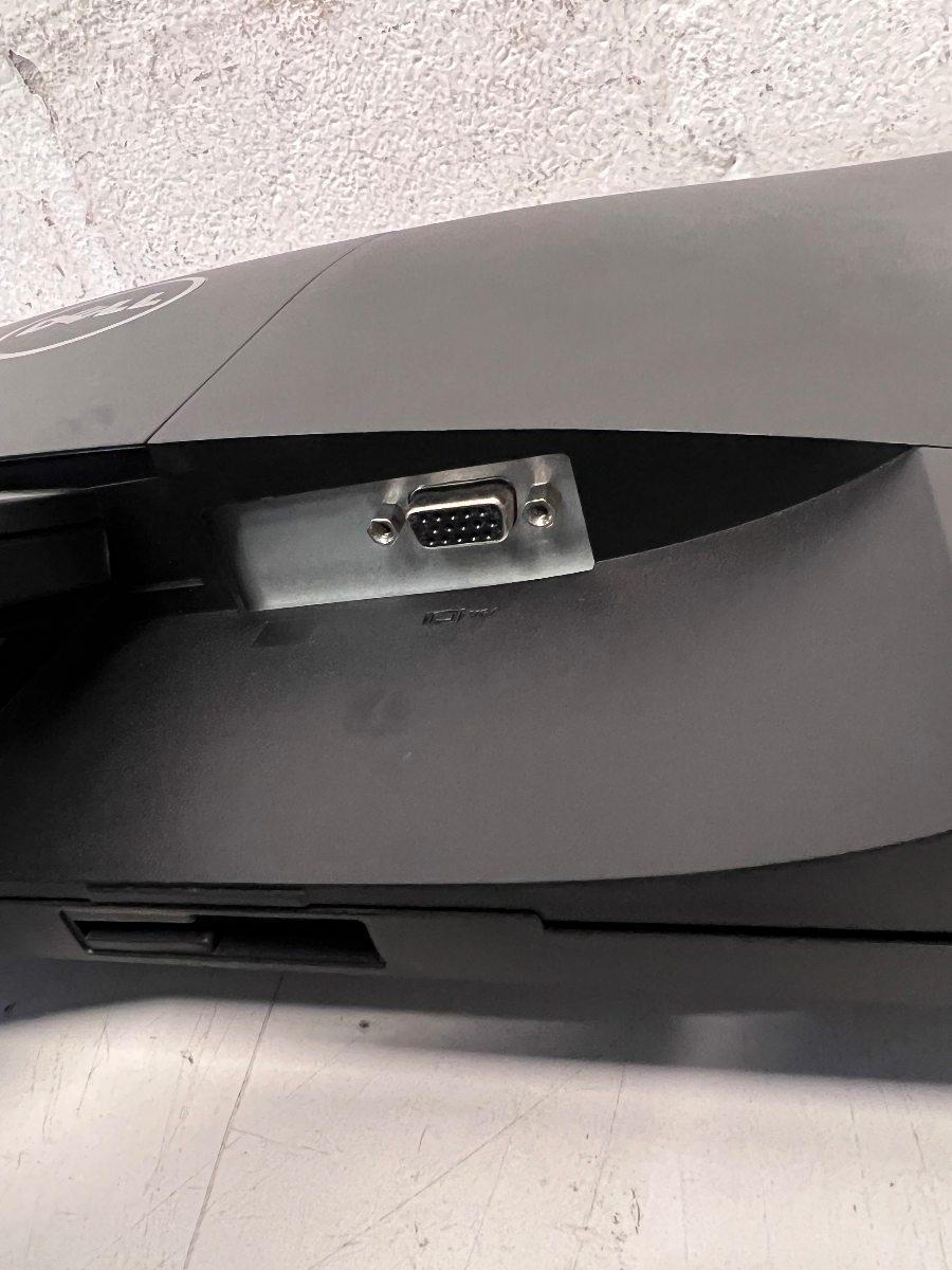 Black Dell Computer Monitor on Pedestal Stand — Good Working O - 2ndhandwarehouse.com