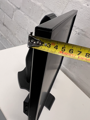 Black Dell Computer Monitor with Stand — Good Working Order - 2ndhandwarehouse.com