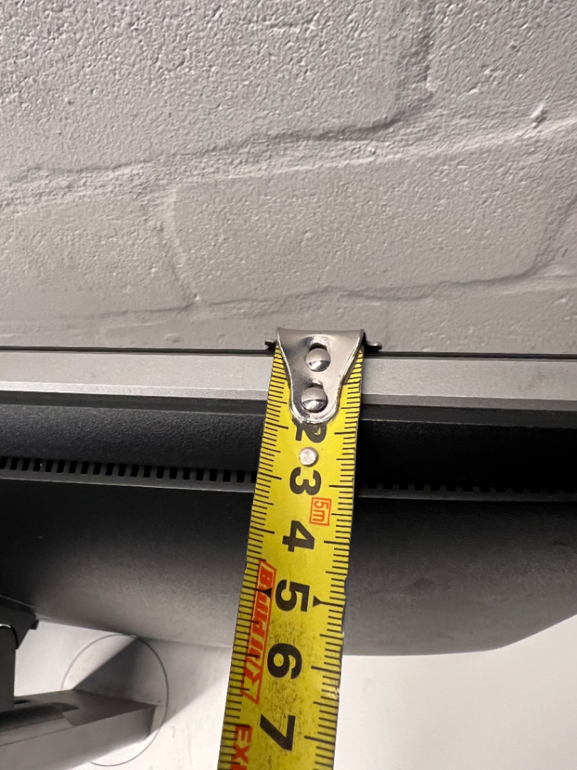 Dell Computer Monitor with Adjustable Stand — Good Working Order