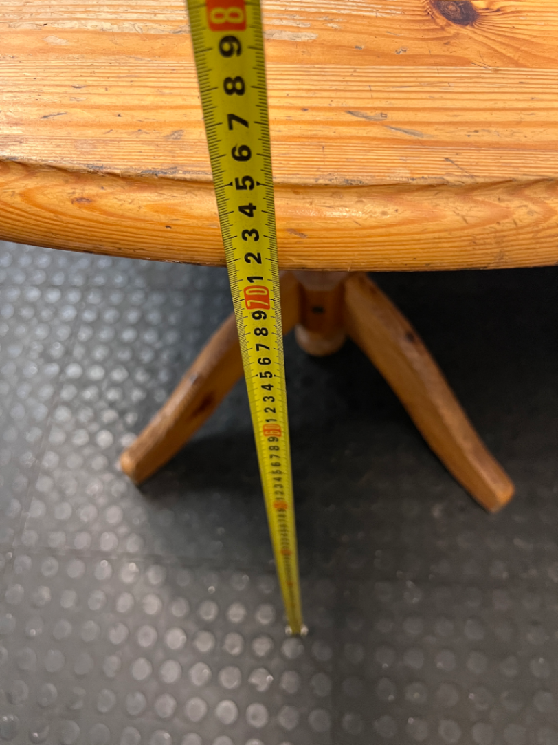 Oval Extendable Wooden Dining Table — Fair Condition with Surface Scratches and Wear