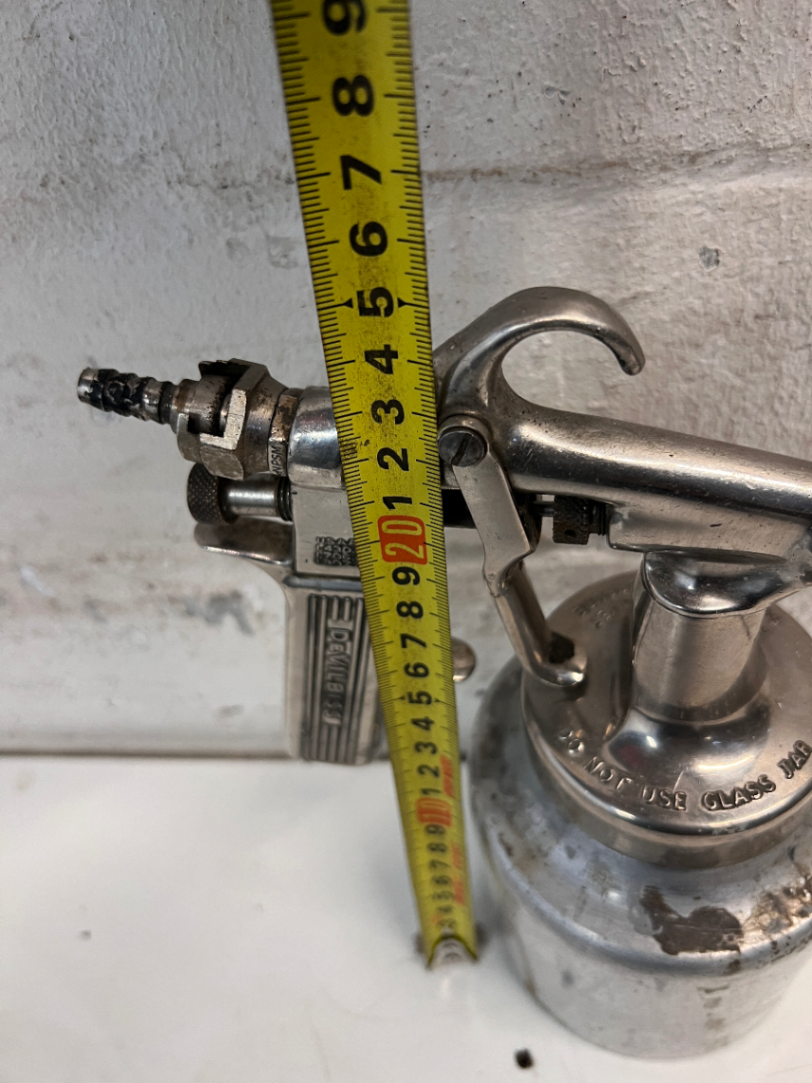 DeVilbiss Metal Pneumatic Spray Gun with Canister — Well Used Condition
