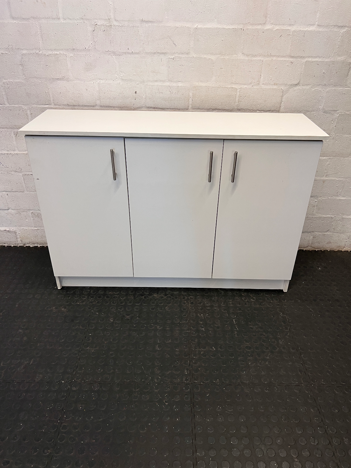 Modern 3-Door White Storage Cupboard with Silver Handles - 2ndhandwarehouse.com