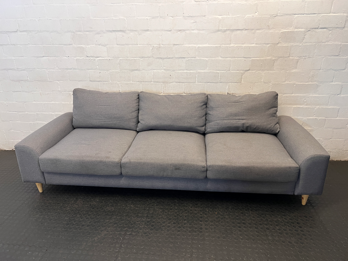 Contemporary Grey 3-Seater Fabric Couch - 2ndhandwarehouse.com