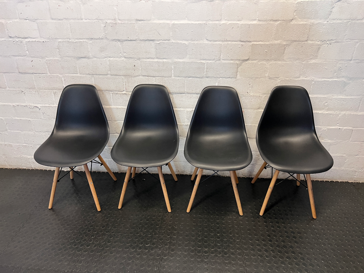 Sleek Black Mid-Century Modern Dining Chairs with Wooden Legs - 2ndhandwarehouse.com