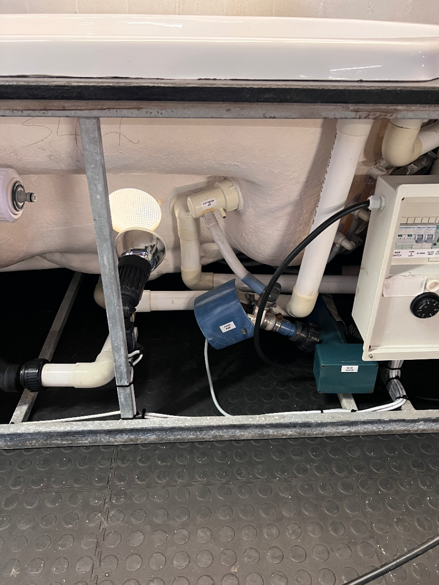 Hexagonal White Jacuzzi with Cover - Untested, As-Is - 2ndhandwarehouse.com