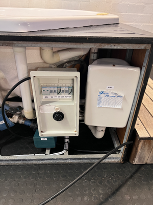 Hexagonal White Jacuzzi with Cover - Untested, As-Is - 2ndhandwarehouse.com